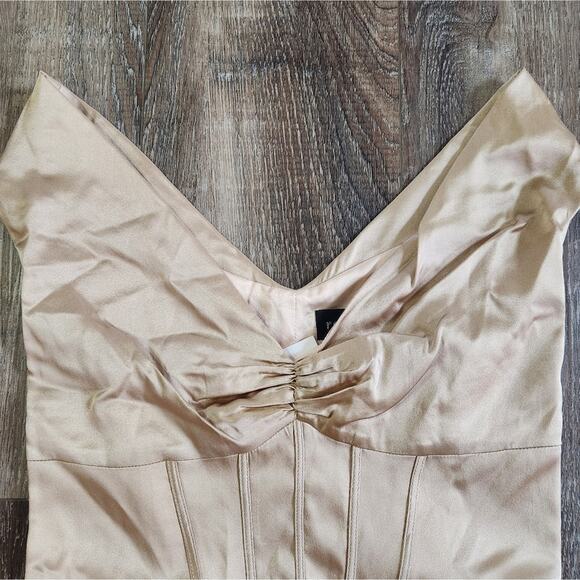 Retrofete Rozik Bodysuit in Nude Off the Shoulders Size XS NWT Satin Silk - Picture 4 of 12